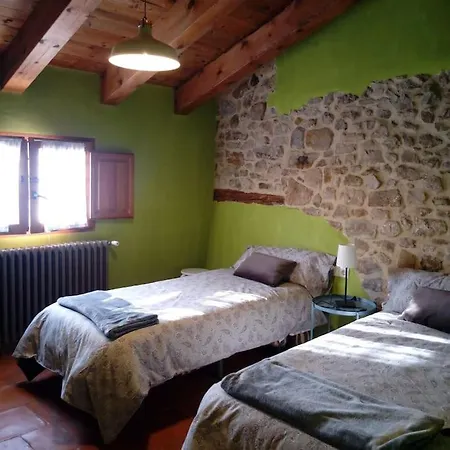 Casa Junto A La Laguna Rubielos De Moravute21-029 ルビエロス・デ・モラ