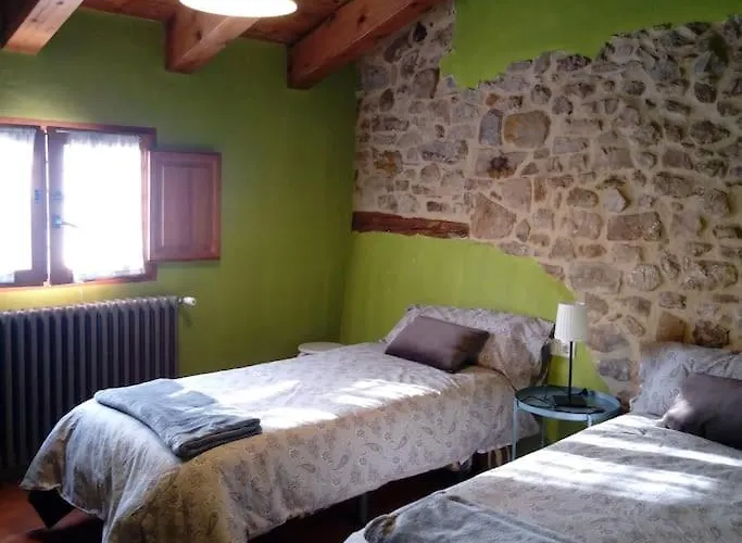 Casa Junto A La Laguna Rubielos De Moravute21-029 Rubielos De Mora