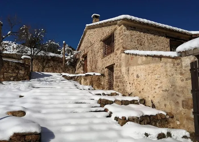Casa Junto A La Laguna Rubielos De Moravute21-029 Holiday home